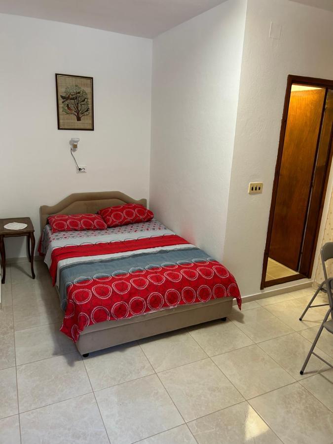 Lazarus Bigova Apartments Tivat Exterior photo